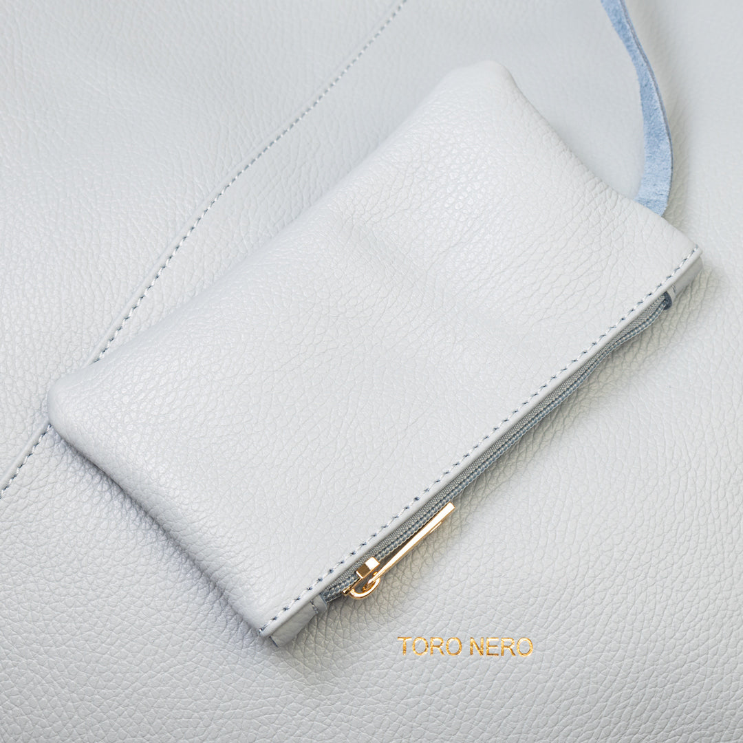 Borsa da donna in pelle naturale azzurra Camelia
